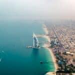 Fancy Dubai tour – Palm Jumeirah and Dubai skyline from The View at The Palm